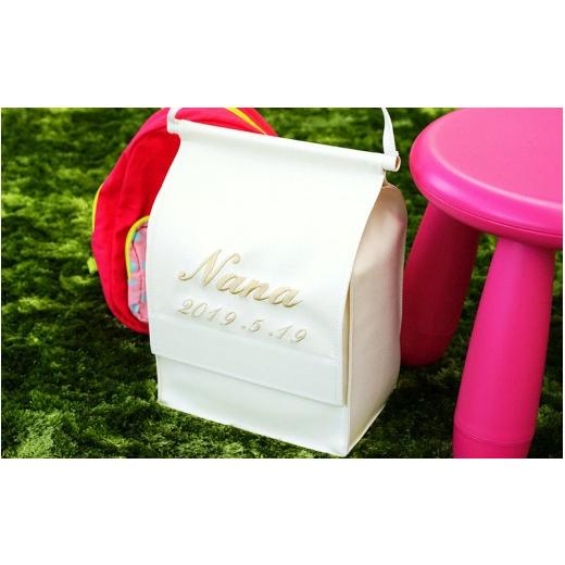 ふるさと納税 雑貨・日用品 インテリア 千葉県 野田市 No.251-01 おむつケーキ「paron」(ホワイト) / 雑貨 日用品 プレゼント 千葉県 ホワイト