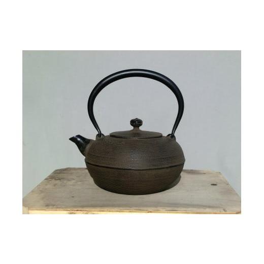 USED品 岩手県奥州 佐秋鋳造所 佐藤守巨造真作保証 南部鉄瓶 南部