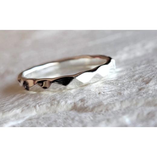 ふるさと納税 アクセサリー リング 神奈川県 藤沢市 シルバーリング 2.8ミリ 選べるサイズ 指輪 ゆびわ ユビワ シルバー指輪 りんぐ 華奢リング 槌目リング ピ…