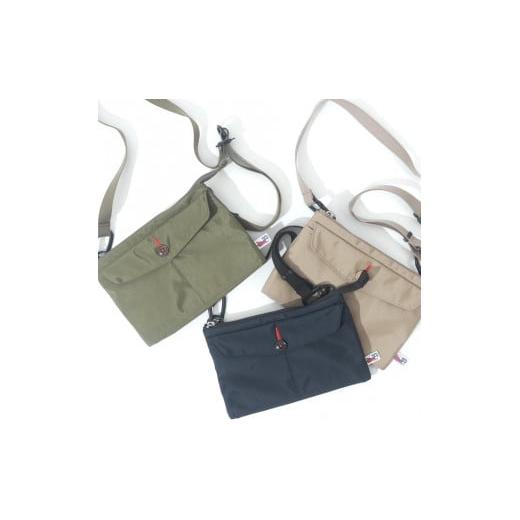 ふるさと納税 カバン 愛知県 名古屋市 カーキードラブ アーミーダック ナイロンで作ったスマホショルダー 色:カーキードラブ