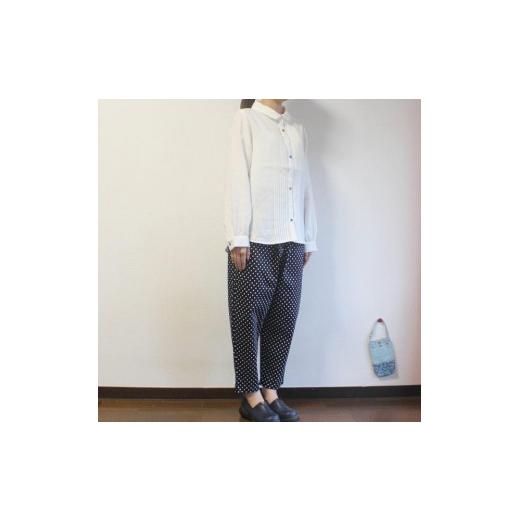 ふるさと納税 服 女 神奈川県 鎌倉市 北鎌倉のアトリエよりお届け フレンチリネンのピンタックブラウス カラー：白 白の画像