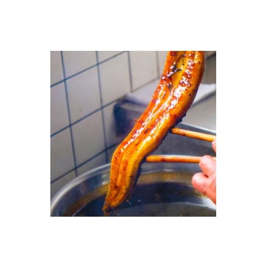 ふるさと納税 うなぎ 福岡県 小郡市 定期便 6回 うなぎ 職人による手焼き うなぎの蒲焼き 定期便(1尾×6ヵ月) ウナギ_4