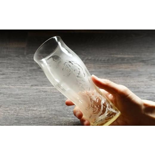 ふるさと納税 陶磁器・漆器・ガラス 岐阜県 多治見市 虎グラスペアセット 木箱入り 多治見市 ／ マンモスハウス合同会社 グラス 砂彫りアート作品 TEW016の画像