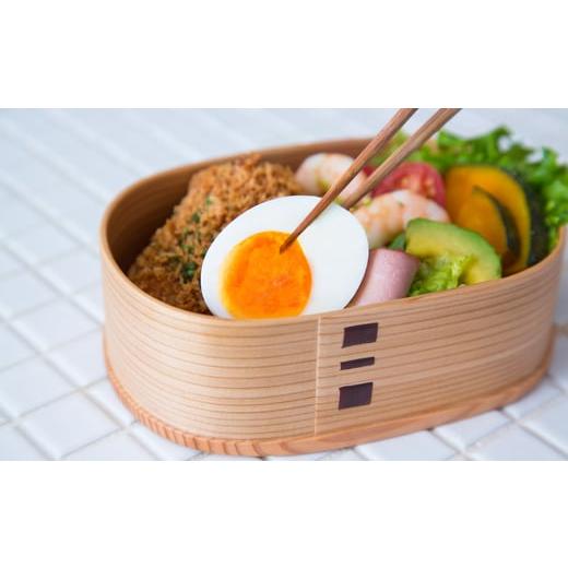 ふるさと納税 木工品・竹工品 秋田県 大館市  大館曲げわっぱ ほのか弁当（中） 205P6006 ／ 曲げわっぱ 伝統 工芸品 お弁当箱 弁当箱 わっぱ弁当 わっぱ弁当…の画像
