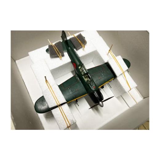 ふるさと納税 雑貨・日用品 玩具 茨城県 坂東市 ハインケルHe219「ウーフー」1／72 ／ 模型 完成品 柏木崇男 茨城県 No.836の画像