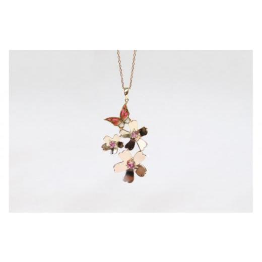 ふるさと納税 アクセサリー ペンダント 愛知県 大府市 七宝 小さな蝶とお花のペンダント K18・K10(チェーン50cm) - ギフト包装付き -