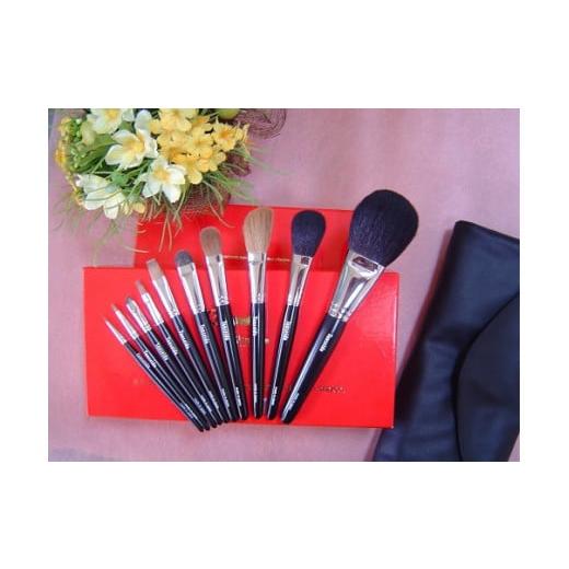 ふるさと納税 美容 広島県 熊野町 熊野化粧筆 ラグジュアリセット(軸色:黒) 熊野化粧筆 ラグジュアリセット(軸色:黒)