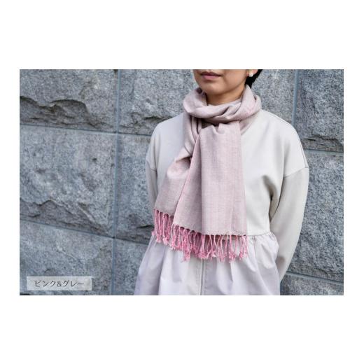 ふるさと納税 織物・繊維品 東京都 新宿区  makixmaki ハンドメイド上質コットン ジャガード織ストール（フェアトレード） ピンク\u0026グレー 雑貨 フェアトレ…の画像