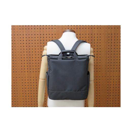 ふるさと納税 カバン リュック 兵庫県 豊岡市 エコステップリュック (No.4006-03) チャコールグレー ／ 木和田 リュック リュックサック 軽量 撥水 ポリエステ…の画像