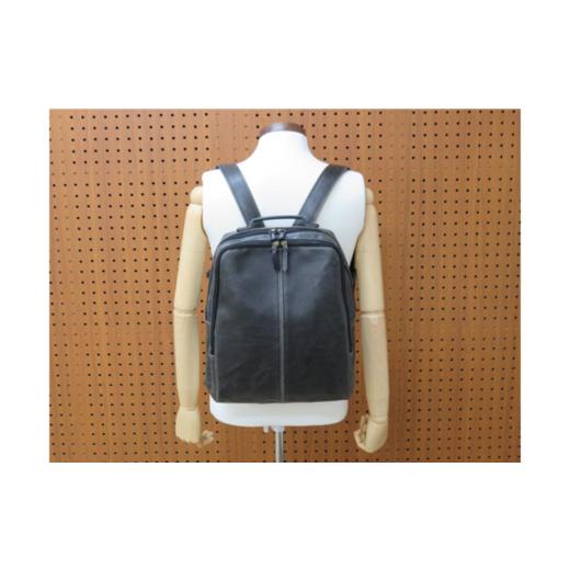 ふるさと納税 カバン リュック 兵庫県 豊岡市 レトロリュック (No.4990-01) ブラック ／ 木和田 リュック リュックサック 2層式 仕分け収納 白化合皮 ポケット…の画像