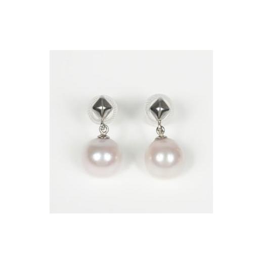 ふるさと納税 アクセサリー ピアス 三重県 伊勢市 1787 プラチナあこや本真珠ピアス スクエア プラチナ ピアス あこや真珠 本真珠 伊勢志摩 伊勢市 アクセ…