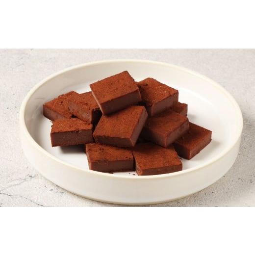 ふるさと納税 菓子 チョコレート 北海道 小樽市 [冷凍] 北海道生チョコレート (ミルク) 約500g (約100g×5箱) 合計100粒 生チョコレート 生チョコ チョ…