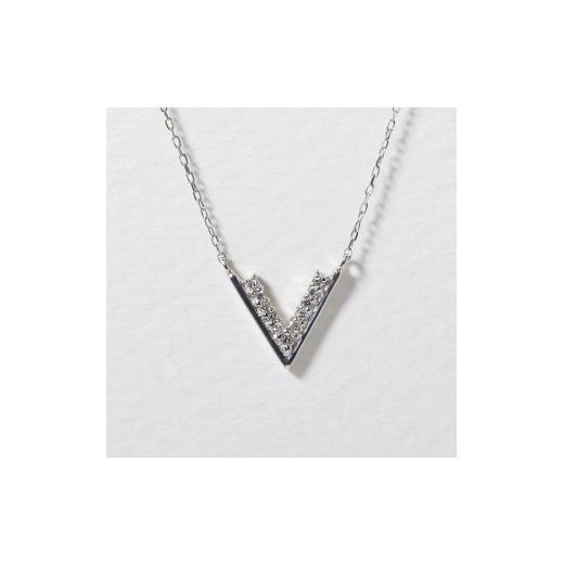 ふるさと納税 アクセサリー ネックレス 山梨県 甲斐市 プラチナ 0.06ct V字ダイヤモンドネックレス　BQ-187の画像