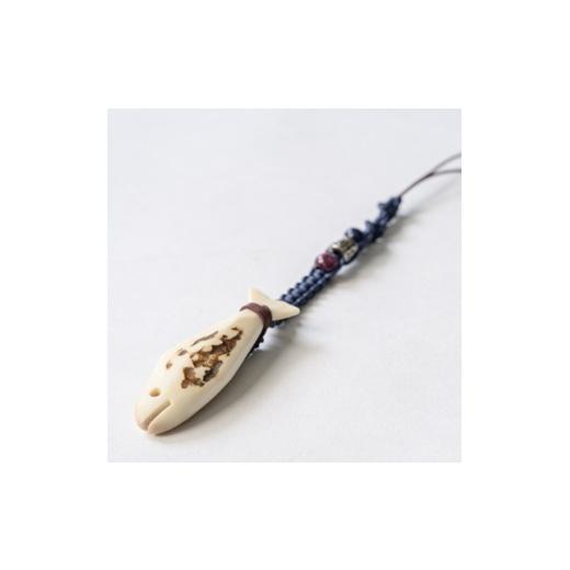 ふるさと納税 雑貨・日用品 北海道 斜里町 鹿角魚ストラップ(青)計1個 1672131