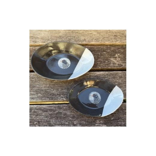 ふるさと納税 食器・グラス 皿 沖縄県 国頭村 やちむん 焼物 ヤンバルクイナの親子皿セット(オーバル型2枚セット) 1679939