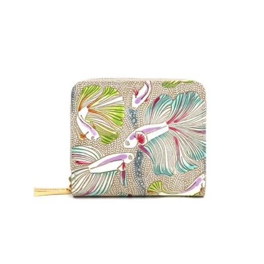 ふるさと納税 財布 東京都 墨田区 文庫屋大関 二つ折りファスナーミニ財布 ラビリンスフィッシュ グリーン 皮革工芸品 財布 二つ折り 小物 お札 カード 小銭 …