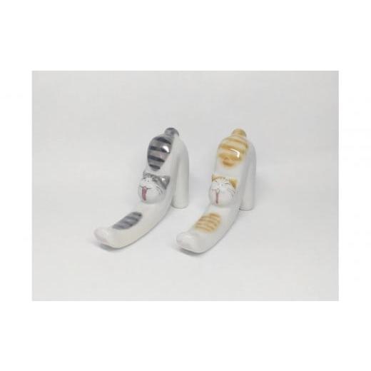 ふるさと納税 食器・グラス 石川県 金沢市 ペア箸置 のび猫 茶トラ・サバトラ 九谷焼 雑貨 日用品 食器 箸 ペア 箸置 猫 茶トラ サバトラ 九谷焼 銘品 キッチ…