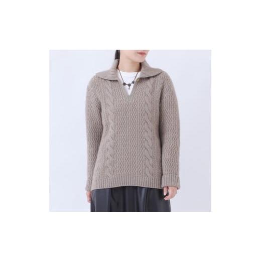 ふるさと納税 服 女 新潟県 見附市 ルーエンローズ カシミヤ アラン柄ポロ衿プルオーバー(ブラウン) ニット ファッション おしゃれ 日本製 秋 冬 プレゼント…