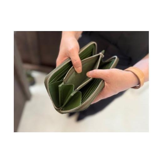 ふるさと納税 財布 和歌山県 白浜町 革職人が作った牛革ラウンドファスナー長財布［GRN］ グリーン（GRN）の画像