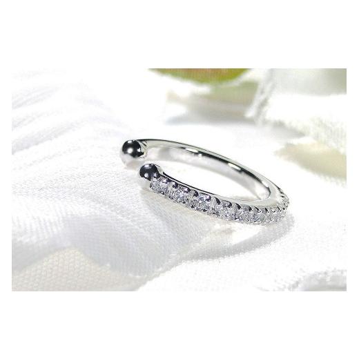 ふるさと納税 アクセサリー ピアス 山梨県 昭和町 K10WG 0.1ct ダイヤモンド イヤーカフ 片耳用 EmP0022-10W SWCJ004-wgの画像