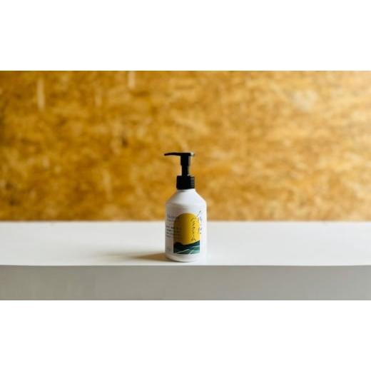 ふるさと納税 化粧水・乳液 美容液・クリーム 北海道 陸別町 太陽と畑のハンドクリーム 190g 陸別町産ハーブ使用 北海道 陸別町