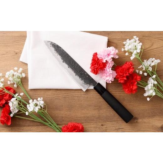 ふるさと納税 包丁 熊本県 人吉市 母の日向け 名入れあり お母さんへのプレゼントに 選べる感謝のメッセージ入 三徳包丁 / 包丁 刃物 調理器具 家庭用包丁 …