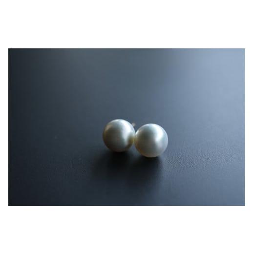 ふるさと納税 アクセサリー ピアス 三重県 伊勢市 2014 9.5-10mmアコヤ真珠無調色ナチュラルホワイトラウンドシェイプK18ピアス 真珠 あこや真珠 パール 18…