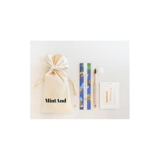 ふるさと納税 雑貨・日用品 青森県 青森市 ホタテ印の歯ブラシ&amp;トイロ MIYABI(金色)セット (オリジナル巾着 包装入) 1718984