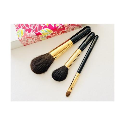 ふるさと納税 美容 広島県 熊野町 熊野化粧筆 宙定番人気3本セット 熊野筆ほうこどう メイクブラシ 化粧筆 ファンデーションブラシ アイシャドーブラシ 熊野…