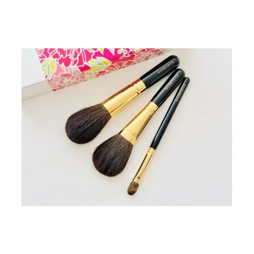 ふるさと納税 美容 広島県 熊野町 熊野化粧筆 宙人気高級リス毛3本セット 熊野筆ほうこどう メイクブラシ 化粧筆 ファンデーションブラシ アイシャドーブラシ …