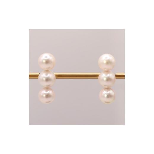 ふるさと納税 アクセサリー ピアス 三重県 伊勢市 2054 Pt900 あこや本真珠8.0〜8.5mm 3連ピアス