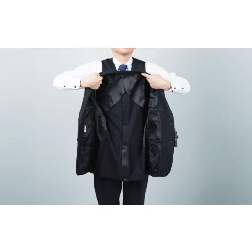 ふるさと納税 服 岐阜県 岐阜市 ficce 3ピース スーツ 無地　 カラー：黒 サイズ：Y体8 スーツセット ビジネス フォーマルスーツ 岐阜市 ／ ワキタ ANJL044 Y…の画像