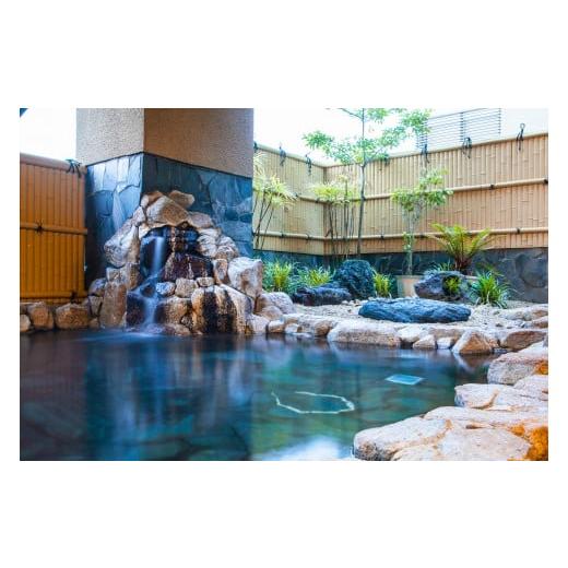 ふるさと納税 高知県 高知市 「三翠園」ペア宿泊券     商品情報    容量※一泊二食付（夕食、朝食）発送期日準備でき次第、順