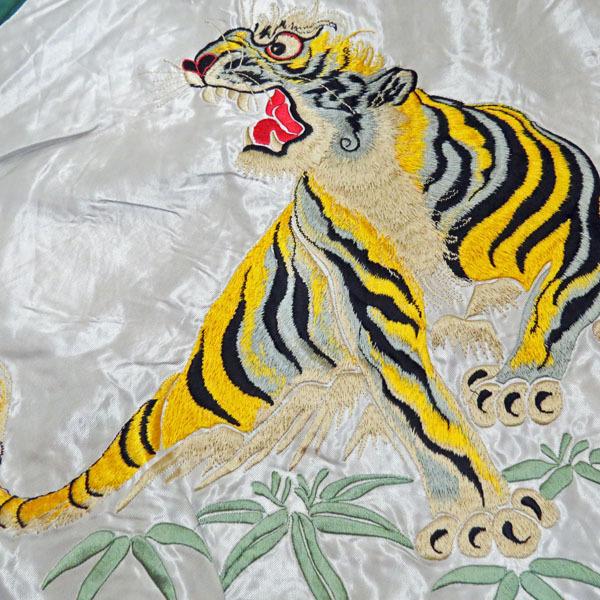 SALE　テーラー東洋　スカジャン　TAILOR TOYO　アセテートスカ　ROARING TIGER ×LANDSCAPE　虎×風景【TT14892】シルバー スーベニア スカジャン TAILOR 東洋 テーラートーヨー