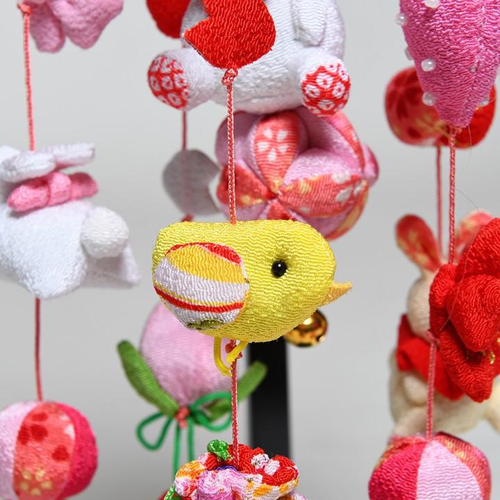 つるし飾】【ひな人形】手毬と桜うさぎ（特小）：スタンド付【吊るし雛