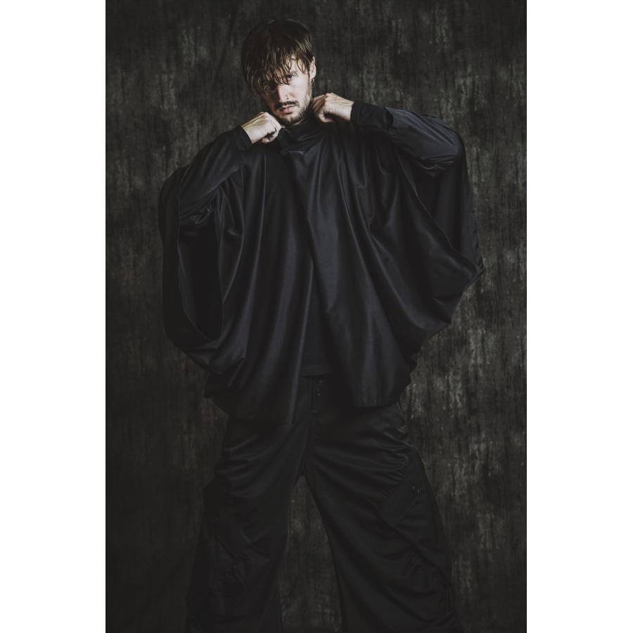 NO ID.（ノーアイディー） マルチWAYレイヤードコクーンコート