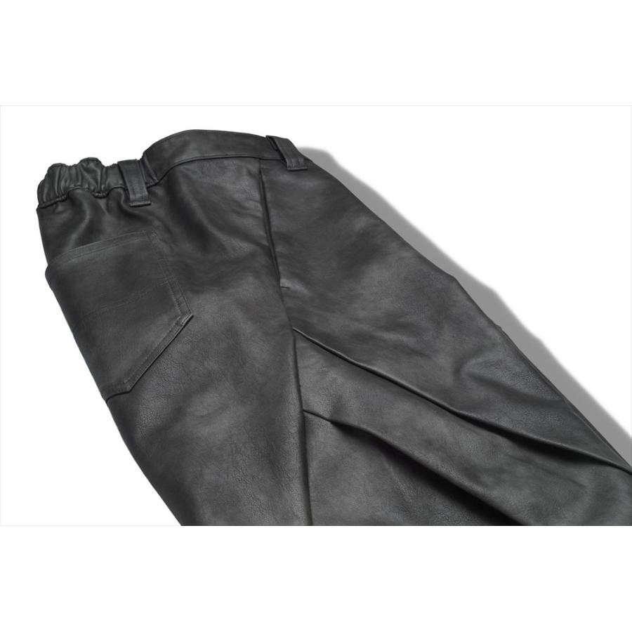 NO ID.（ノーアイディー） シンセティックレザーZIPフレアPT