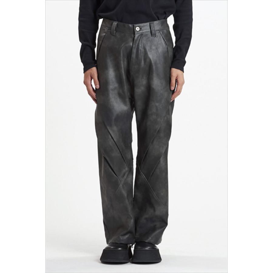 NO ID.（ノーアイディー） シンセティックレザーZIPフレアPT