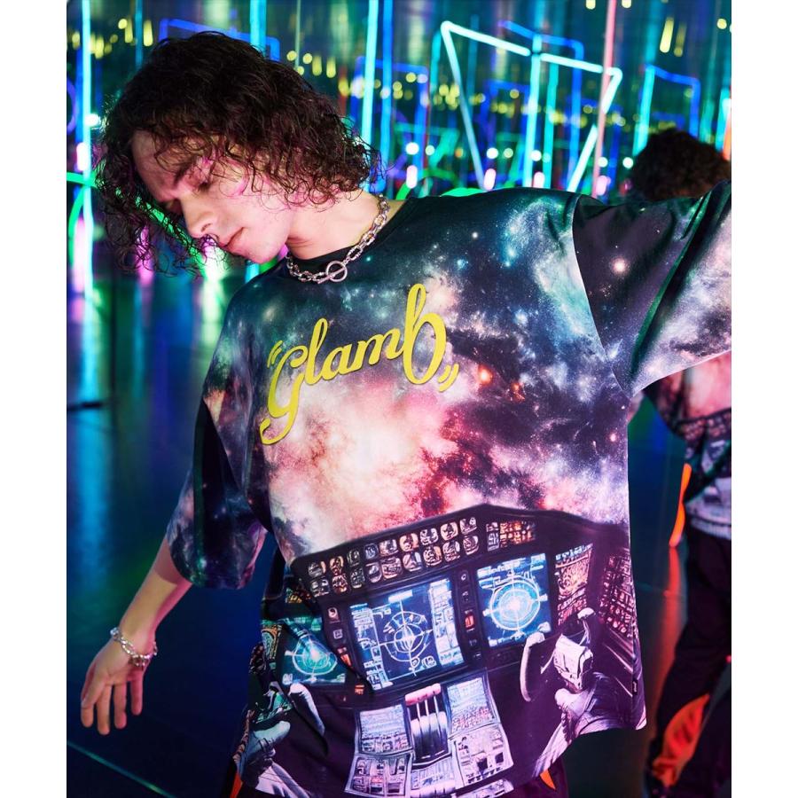 glamb（グラム） Cosmic Print T-Shirt / タイムトラベラーTシャツ