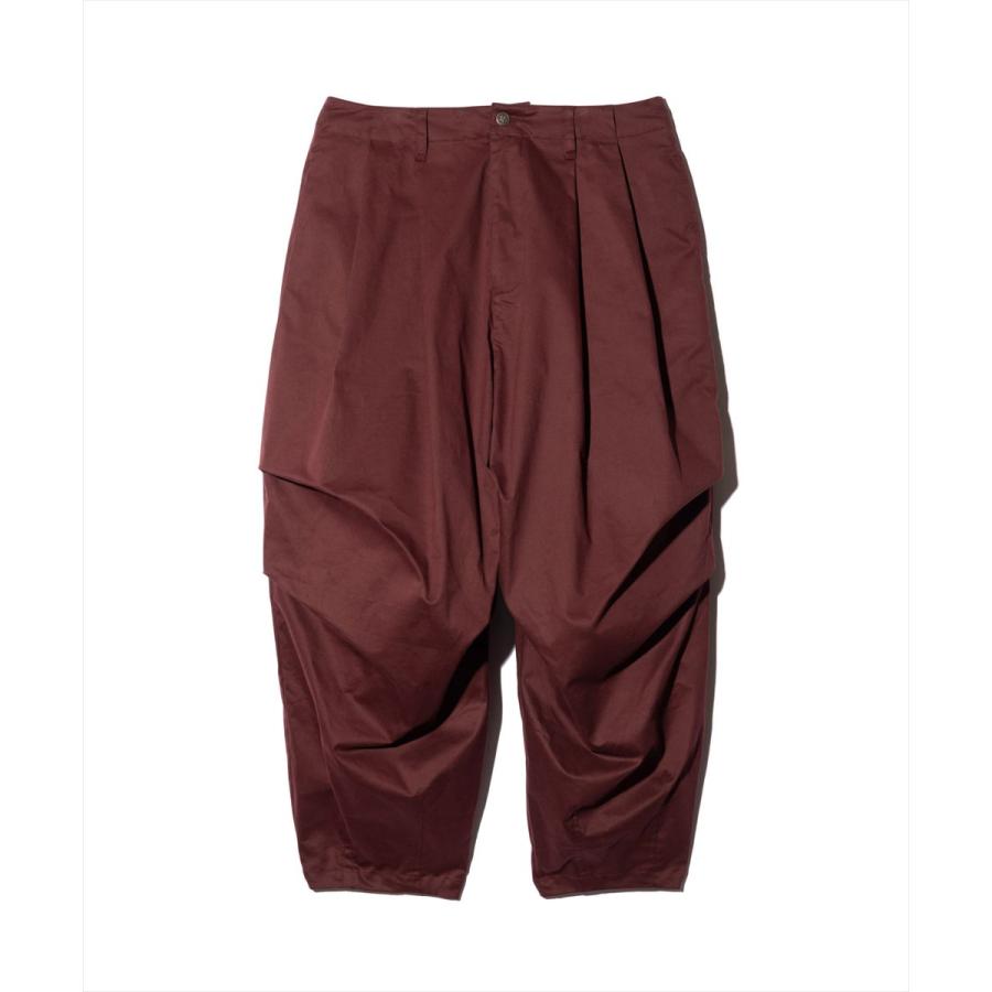 glamb（グラム） Knee Tuck Color Pants / ニータックカラーパンツ