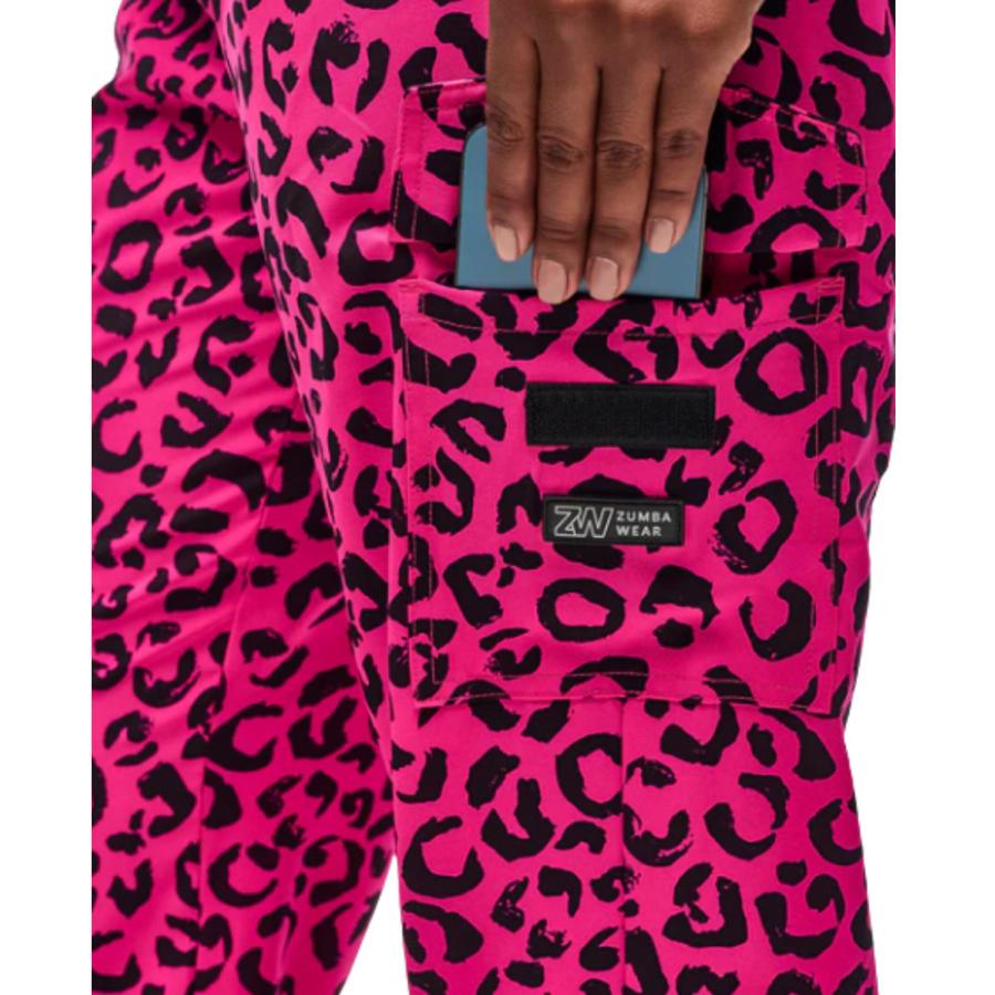 ZUMBA ヒョウ柄 カーゴパンツ fusionusa_123265291