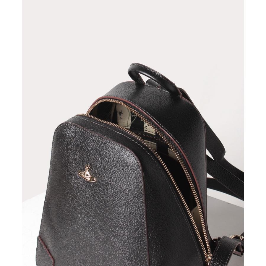 ヴィヴィアンウエストウッド Vivienne Westwood ロゴ バッグ リュック ヴィヴィアンウエストウッド Vivienne Westwood ロゴ バッグ リュック