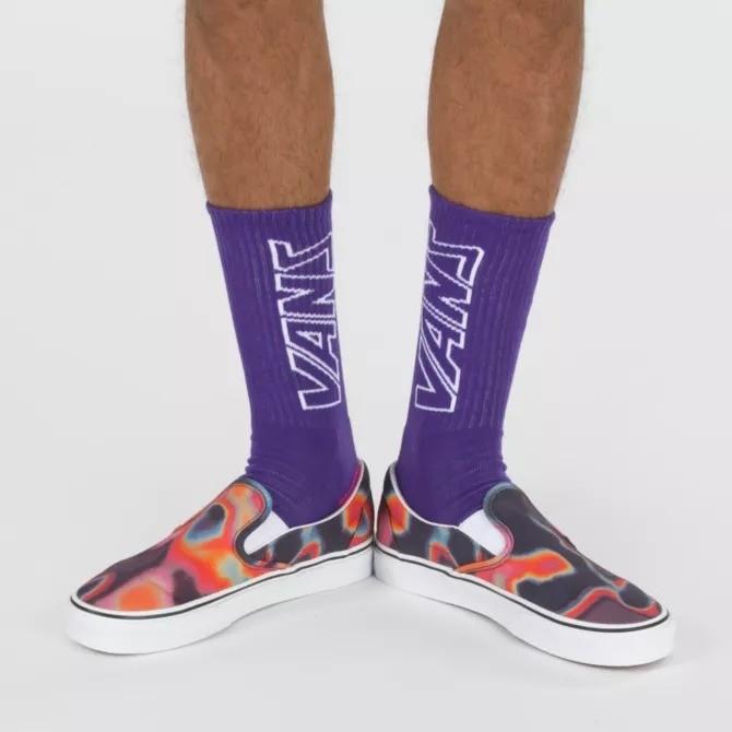 vans slip on dark aura