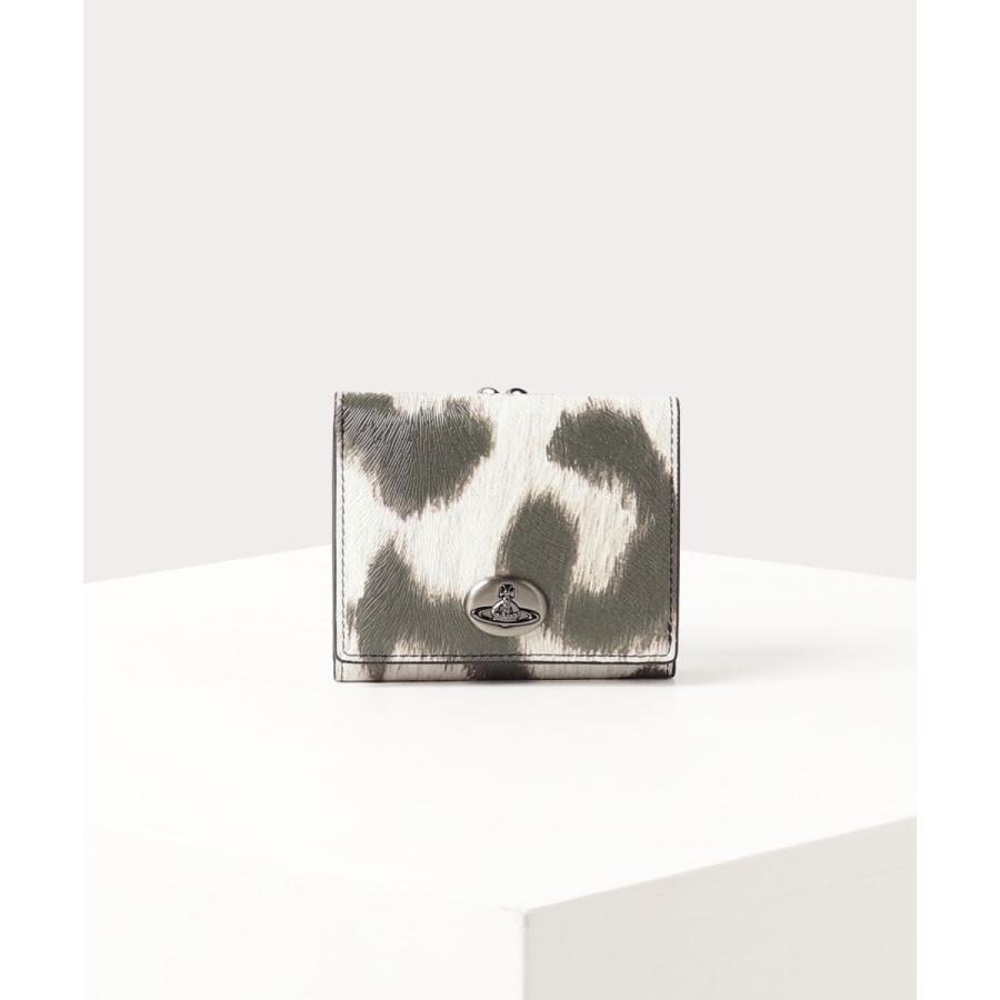 ヴィヴィアンウエストウッド Vivienne Westwood 財布 口金 三つ折り