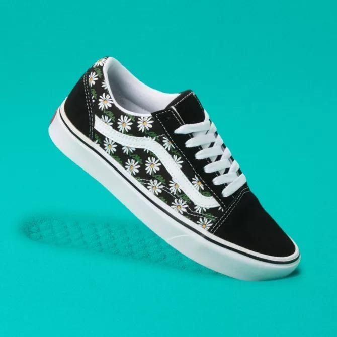 バンズ Vans Scribble Flower Comfycush Old Skool オールドスクール 花柄 コンフィクッシュ スニーカー シューズ レディース メンズ 取り寄せ Stone1 ヤフー店 通販 Yahoo ショッピング