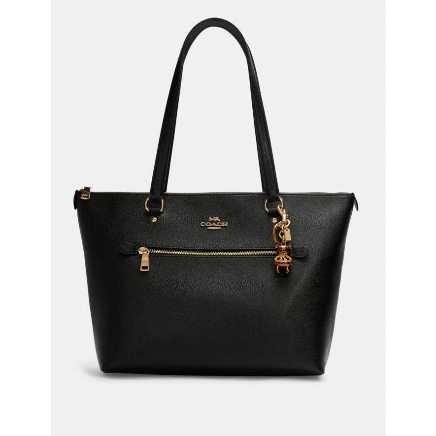 コーチ Coach X Peanuts バッグチャーム チャーム チャーリーブラウン ベア くま スヌーピー コラボ 取り寄せ Stone1 ヤフー店 通販 Yahoo ショッピング
