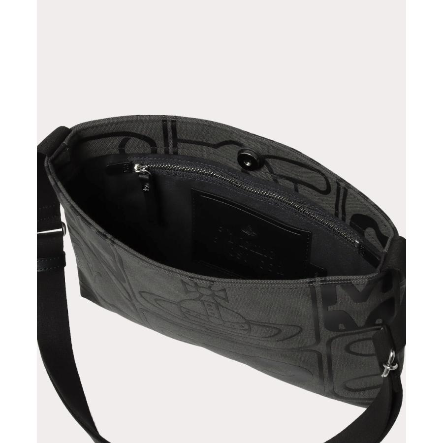 ヴィヴィアンウエストウッド Vivienne Westwood タグ サコッシュ