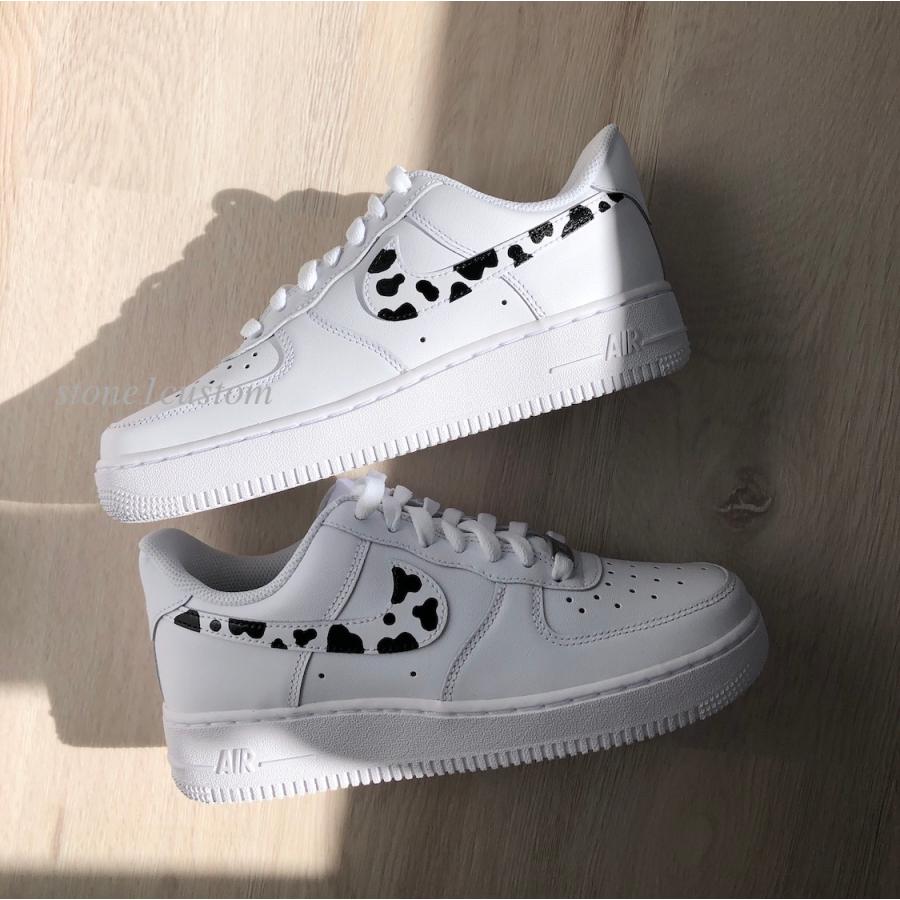 カスタムシューズ COW PRINT SWOOSH 牛柄 カスタムスニーカー
