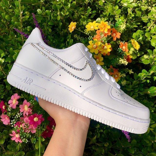 ナイキ NIKE エアフォース 1 AIR FORCE 1 エアフォースワン SWAROVSKI