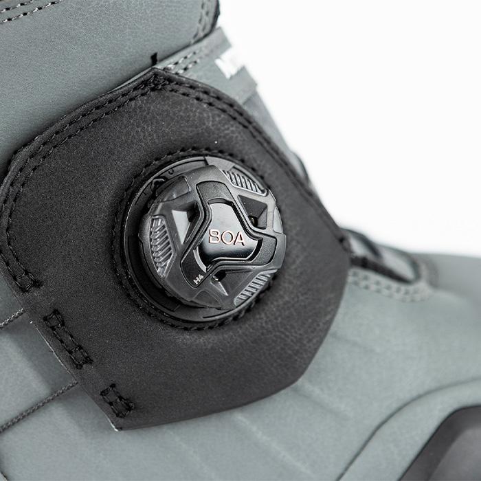 NITRO ナイトロ スノーボード ブーツ PROFILE TLS STEP ON®